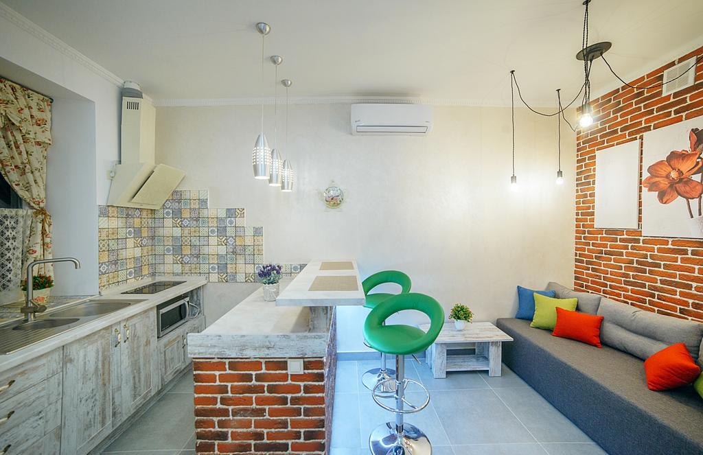 Apartment At Lyulki Liov Exterior foto